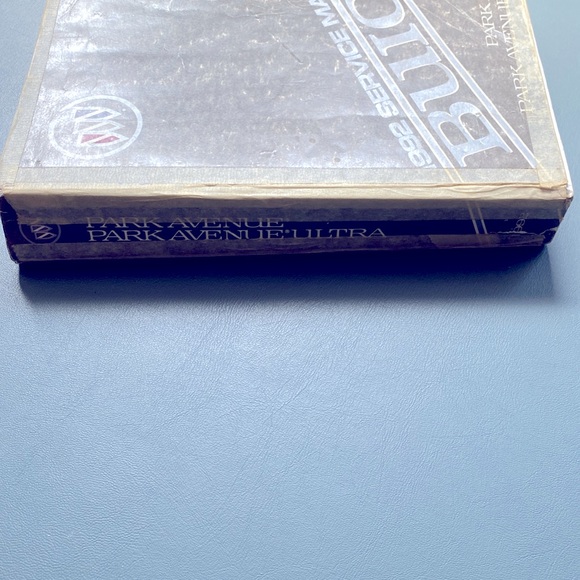 BUICK. 1992 SERVICE MANUAL BUICK. - Picture 4 of 7